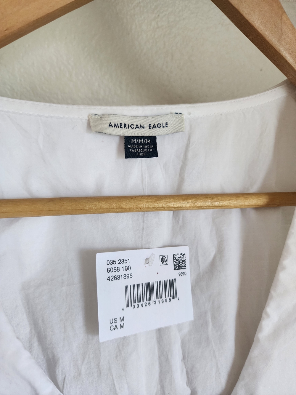 American Eagle Outfitters White Eyelet Button-Front Blouse with Lace Trim - Picture 5 of 6